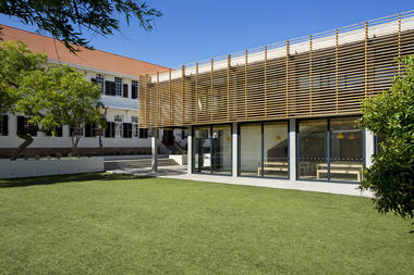 Gallery of French School Cape Town / Kritzinger Architects  - 12