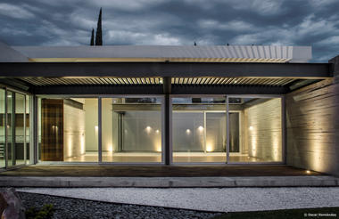 Gallery of TCH House / Arkylab  - 7