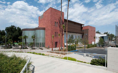 拉文大学