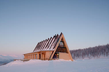 孤独小餐馆 / Murman Architects