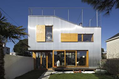 Landscape House / Mabire Reich 