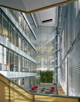 Manitoba Hydro / KPMB Architects