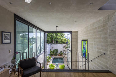 Gallery of Naked House  / Taller Estilo Arquitectura  - 4