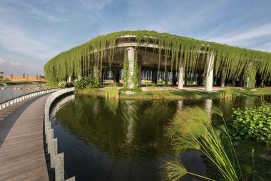 O Arco em Bandar Rimbayu / Garis Architects