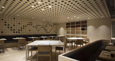 Habitual餐厅/ Rife Design
