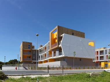 Housing Vitrolles / MDR Architectes