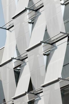 Gallery of Friedrichstrasse 40 Office Building / Petersen Architekten  - 6