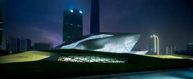 Gallery of Guangzhou Opera House / Zaha Hadid Architects  - 6