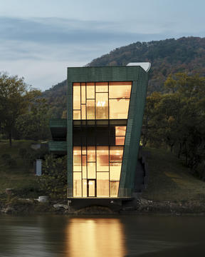 Cipea 别墅 / Sanaksenaho Architects