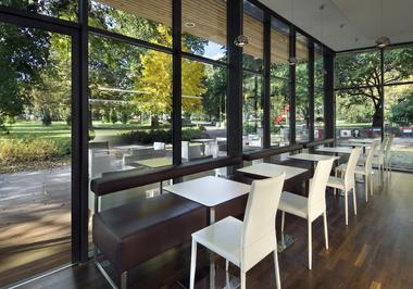 Gallery of Coffee House / Light 4 Space  - 3