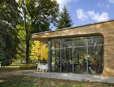 Gallery of Coffee House / Light 4 Space  - 8