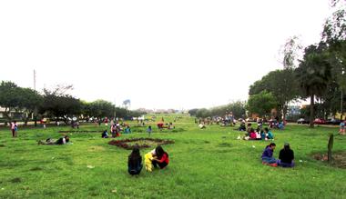 Pampas urbanas: La importancia de los espacios públicos no diseñados en Lima