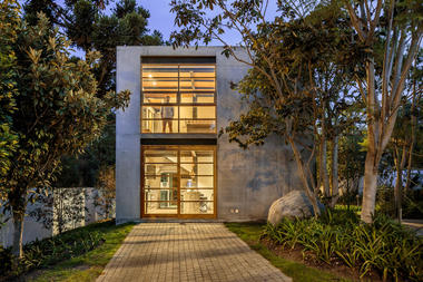 Casa Cubo / Diez+Muller Arquitectos