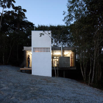 Despacho FZA / Frederico Zanelato Arquitectos