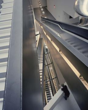 Gallery of AD Classics: Rosenthal Center for Contemporary Art / Zaha Hadid Architects  - 20