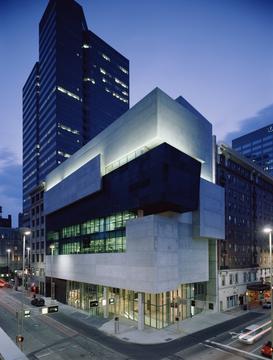 Gallery of AD Classics: Rosenthal Center for Contemporary Art / Zaha Hadid Architects  - 1