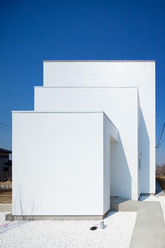 Casa em Tsukubamirai / Kichi Architectural Design