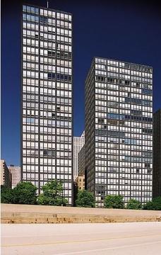 Gallery of AD Classics: 860-880 Lake Shore Drive / Mies van der Rohe  - 1