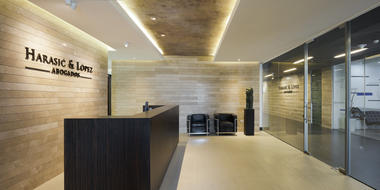 Oficinas Harasic y López  / EGBARQ