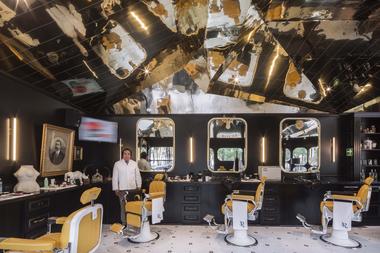Gallery of Barberia Royal / ROW Studio  - 1