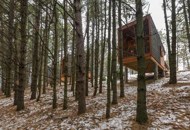 Gallery of Whitetail Woods Regional Park Camper Cabins / HGA Architects and Engineers  - 1