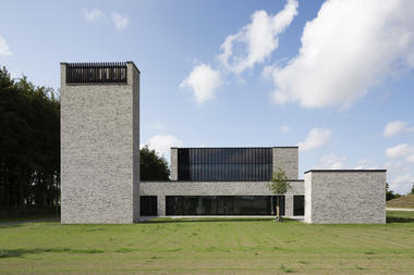 Crematorio Comunal / Henning Larsen Architects