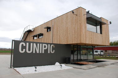 Gallery of CUNIPIC Headquarters / CODIstudio  - 1