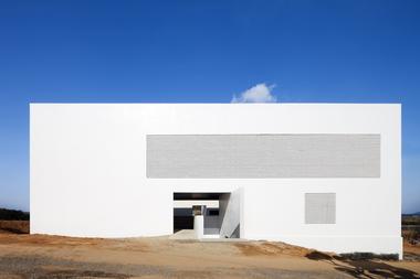 虚空——位于韩国的岛上社区中心 / Hyunjoon Yoo Architects