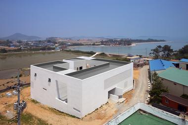 画廊 虚空——位于韩国的岛上社区中心 / Hyunjoon Yoo Architects  - 23