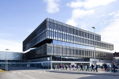 Gallery of KRONA Knowledge and Cultural Centre  / Mecanoo + CODE: arkitektur  - 3