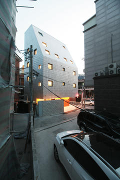 Gallery of Sillim-dong Share House / JYA-RCHITECTS   - 5