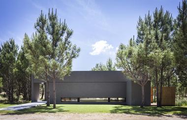 Casa L  / Estudio PKa 