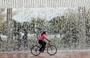 Lisboa planeja ampliar sua rede de ciclovias devido ao aumento de ciclistas
