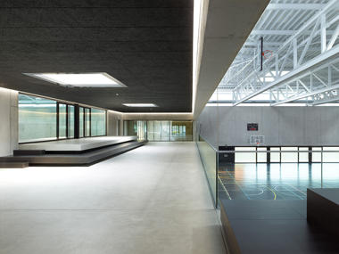 Gallery of Centre Sportif GEMS World Academy / CCHE  - 3