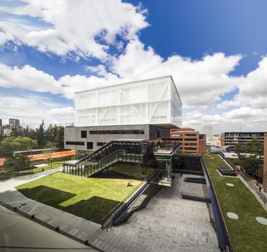 Facultad de Artes Pontificia Universidad Javeriana  / La Rotta Arquitectos 