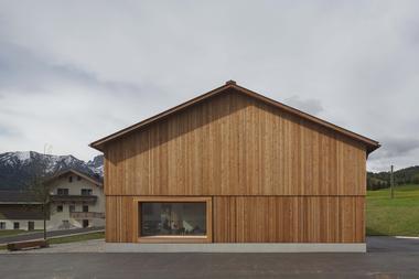 Gallery of Village House  / Bernardo Bader   - 1
