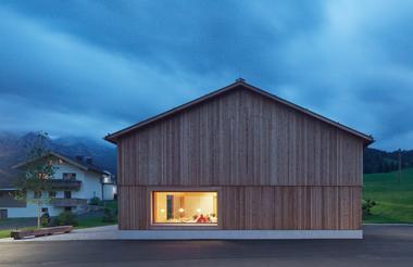 Gallery of Village House  / Bernardo Bader   - 6