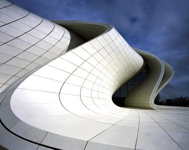 Galeria de Centro Heydar Aliyev / Zaha Hadid Architects   - 5