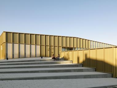Centro Cultural en Saint-Germain-lès-Arpajon / Ateliers O-S architectes