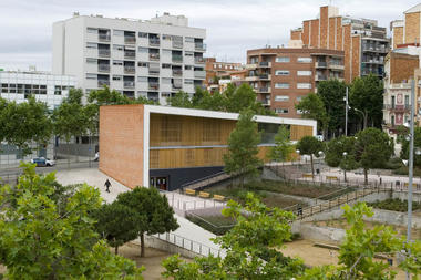 Casa Para La Tercera Edad / BCQ Arquitectes