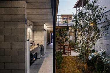 Gallery of Vila Matilde House / Terra e Tuma Arquitetos Associados  - 39