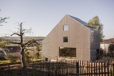 Single-Family Home in Rodersdorf / Berrel Berrel Kräutler Architekten
