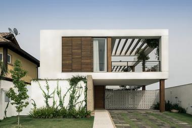 Terraville House / AT Arquitetura