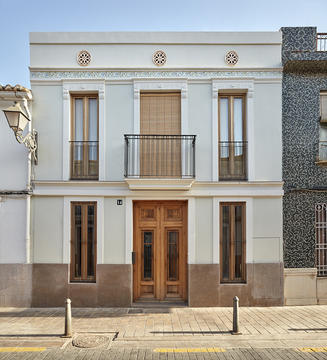 Gallery of Courtyard Residence in Benimaclet / Gradolí & Sanz  - 3