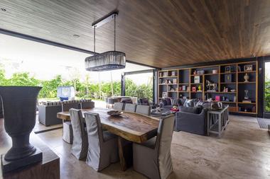 Casa Abierta /  R79