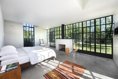 Gallery of WE Guest House / TADA  - 2