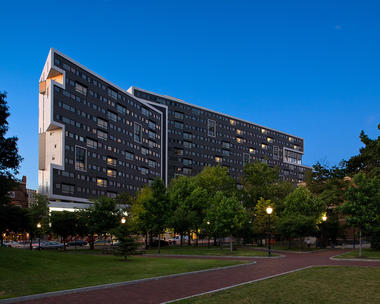 Gallery of Radian Apartments / Erdy McHenry Architecture  - 1