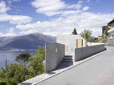 New House in Ranzo / Wespi de Meuron