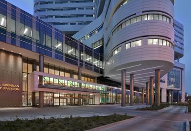 Gallery of New Hospital Tower Rush University Medical Center / Perkins+Will  - 25