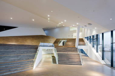 Gallery of EYE - New Dutch Film Institute / Delugan Meissl Associated Architects  - 5